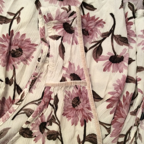 SOLD. - Picture 2 of 8